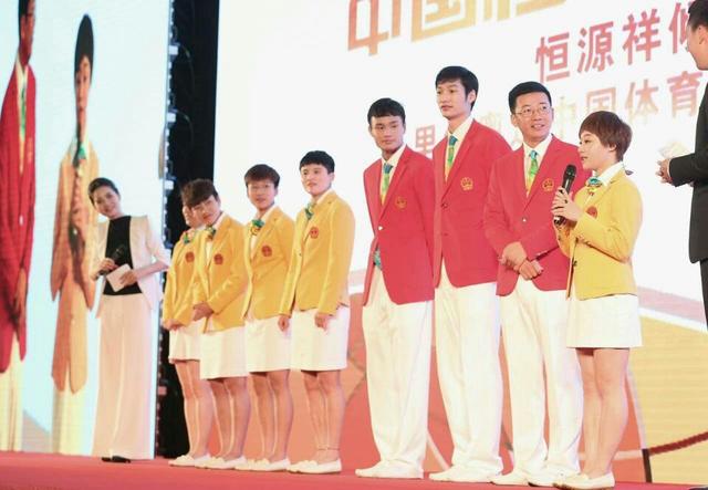 里约奥运礼服发布,还是熟悉的番茄炒鸡蛋