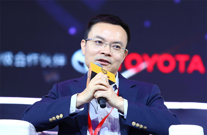 1463725910824918.jpg 投资大佬说:体育C端爆发的巨大潜力,将是创业者最大的风口